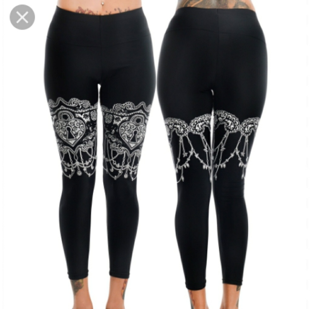 Locket Leggings